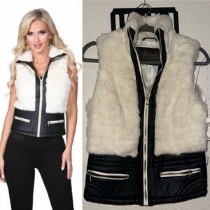 Ci Sono By Cavalini small faux fur & vegan leather zipup winter y2k vest jacket